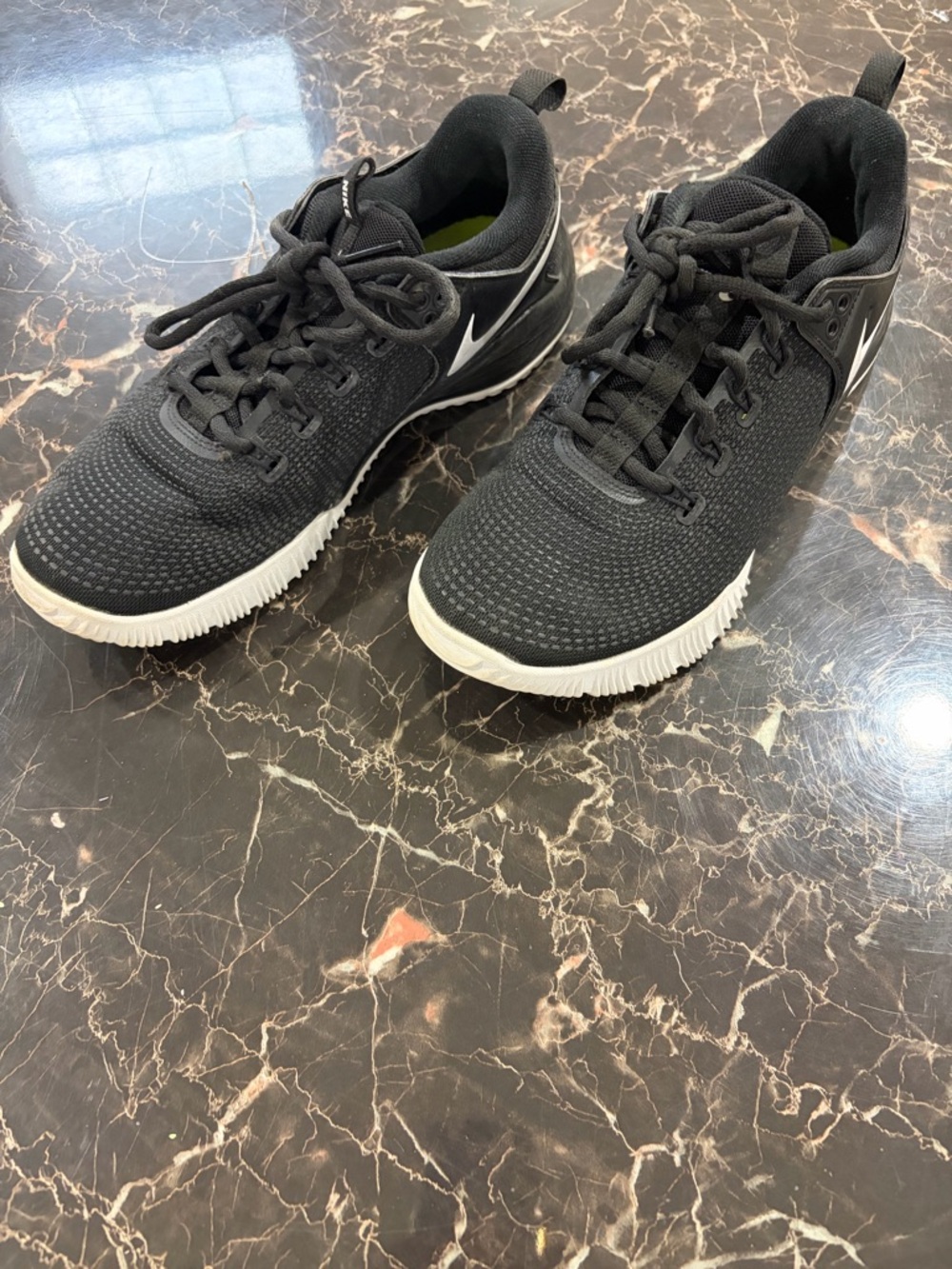 Nike Black and White Trainer Sneakers - Picture 2 of 6